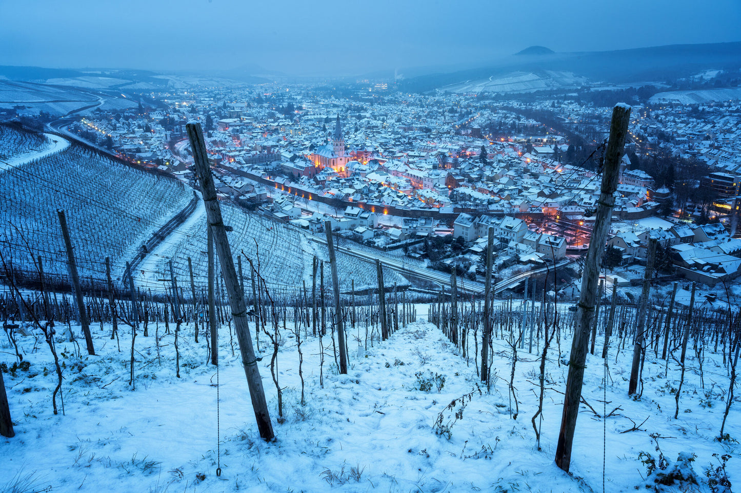 Winterliche Weinberge über Ahrweiler