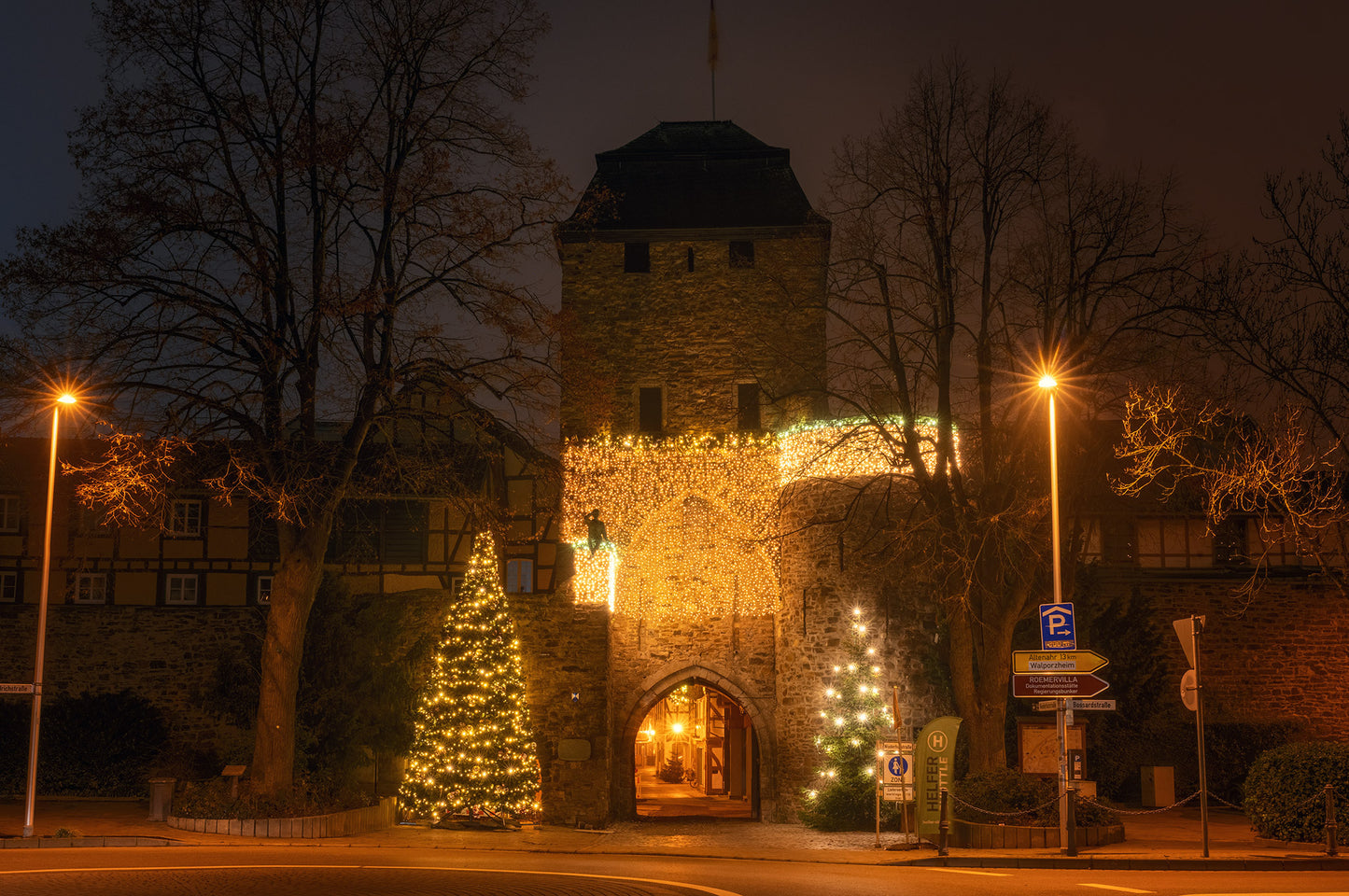 Weihnachtsschmuck am Niedertor