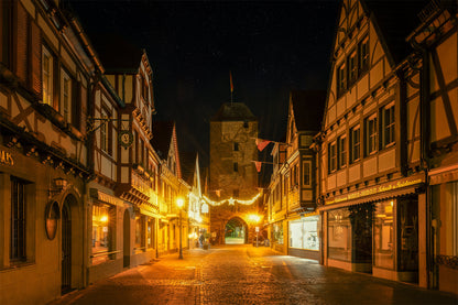 Ahrhutstraße in Ahrweiler bei Nacht
