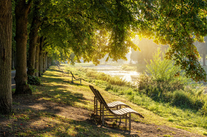 Bänke im Kaiserin-Auguste-Viktoria-Park in Bad Neuenahr
