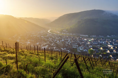 Dernau Sonnenaufgang Nebel Frühling