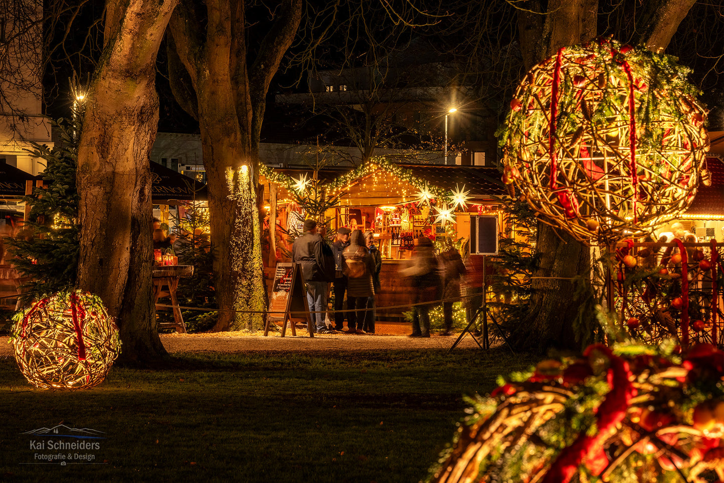 Festliche Uferlichter in Bad Neuenahr